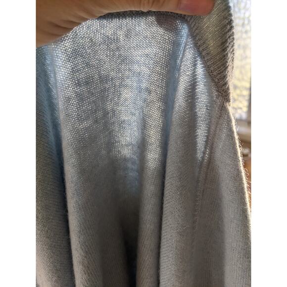 Pale blue Medium Raffi 100% wool crew neck sweater - Picture 16 of 16